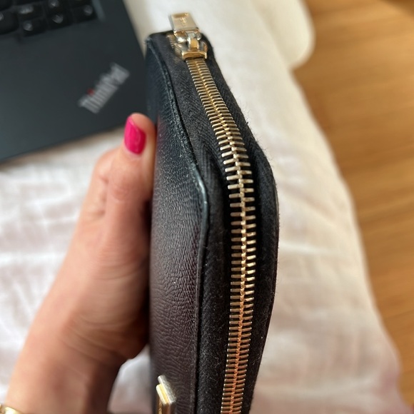 Dolce & Gabbana Black Agenda/Wallet - Picture 4 of 12